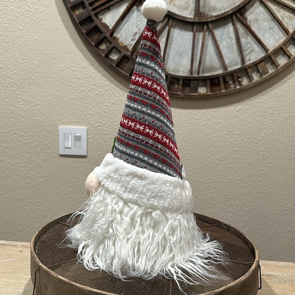 NWOT Gnome Christmas Tree Topper - Picture 4 of 11
